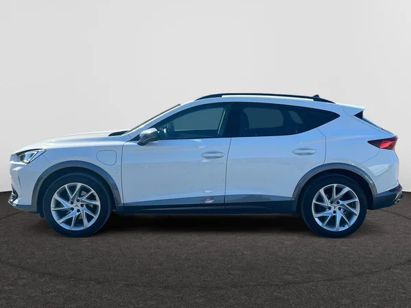 CUPRA Formentor e-Hybrid (PHEV) (2022) — foto 12 van 25