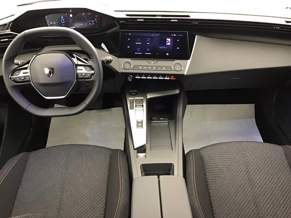 Peugeot 308 (2026) — foto 3 van 27