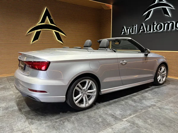 Audi A3 (2017) — foto 19 van 28