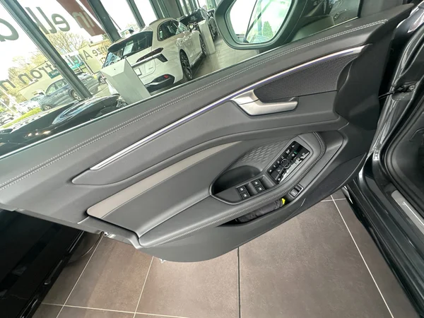 AUDI A6 Avant (2026) — foto 20 van 23