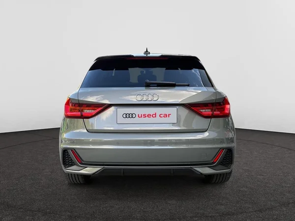 AUDI A1 Sportback (2023) — foto 11 van 16
