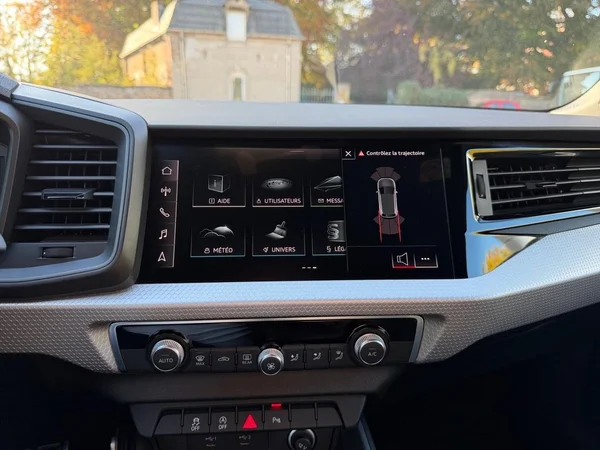 AUDI A1 Sportback (2023) — foto 14 van 16