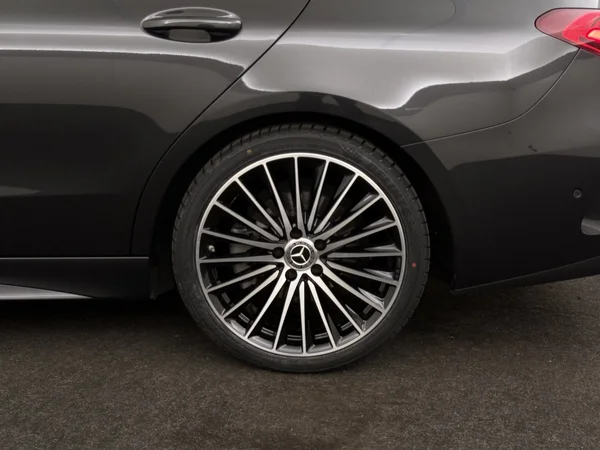 MERCEDES C 180 (2022) — foto 7 van 30