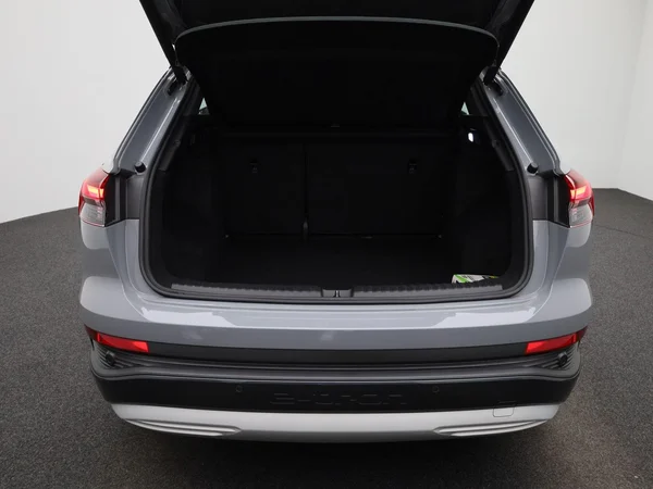 Audi Q4 e-tron (2024) — foto 5 van 50