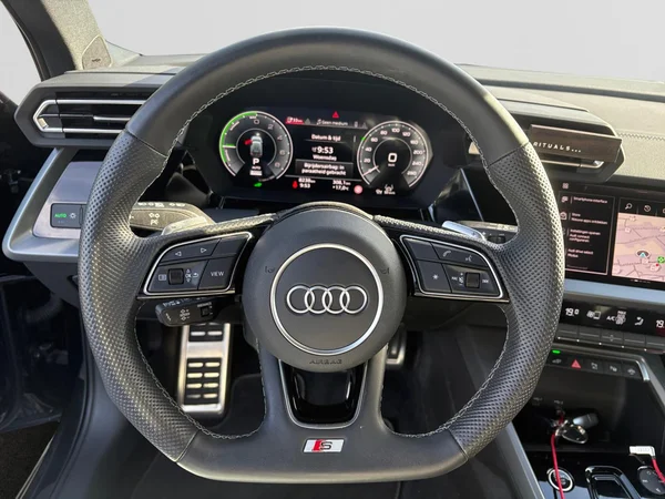 AUDI A3 Allstreet PHEV (2025) — foto 3 van 24