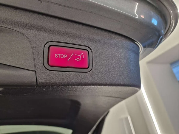 Mercedes-Benz GLE (2023) — foto 11 van 21