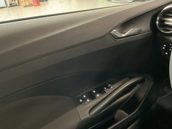 SKODA Fabia (2025) — foto 2 van 22