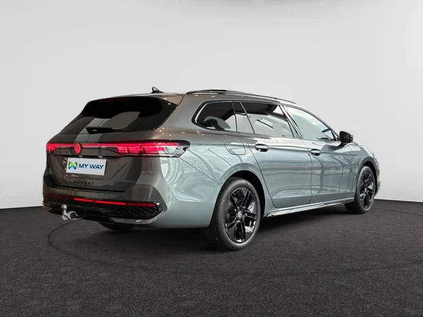 VOLKSWAGEN Passat Variant eHybrid (PHEV) (2026) — foto 15 van 21