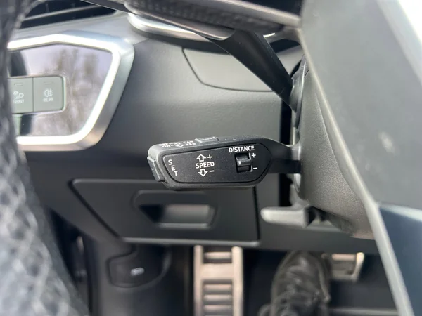 AUDI A6 Avant PHEV (2021) — foto 6 van 24