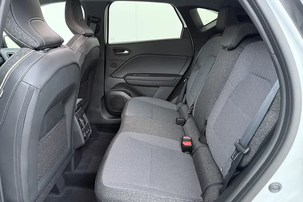 Renault Captur (2025) — foto 15 van 16