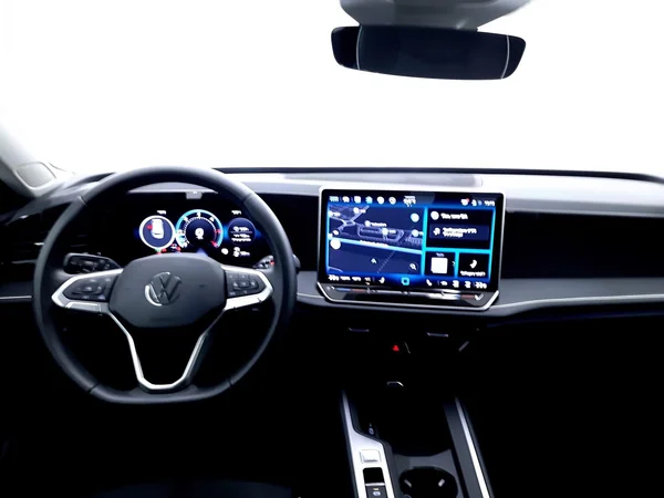 Volkswagen Passat SW (2025) — foto 5 van 21