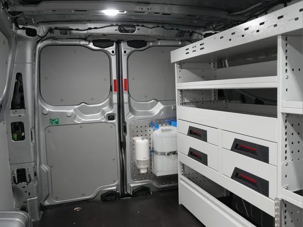 FORD Transit Custom 300L Fou Lwb Diesel (2024) — foto 36 van 47