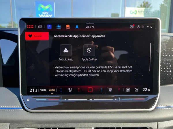 VOLKSWAGEN Tiguan (2026) — foto 4 van 22