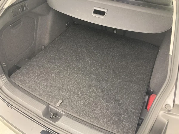 VOLKSWAGEN Golf VIII SW (2022) — foto 18 van 36