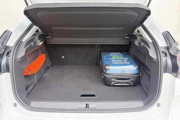 Citroen C4 (2024) — foto 5 van 30