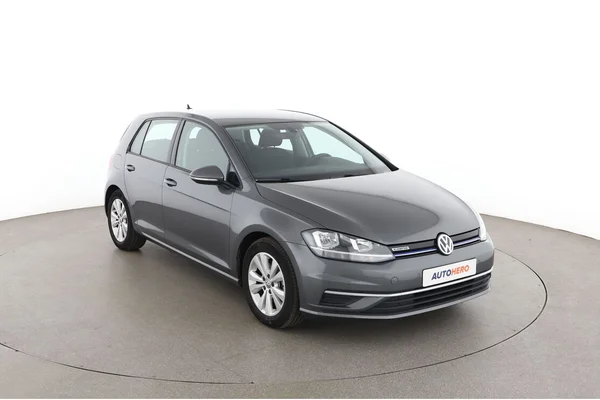 Volkswagen Golf (2018) — foto 14 van 16