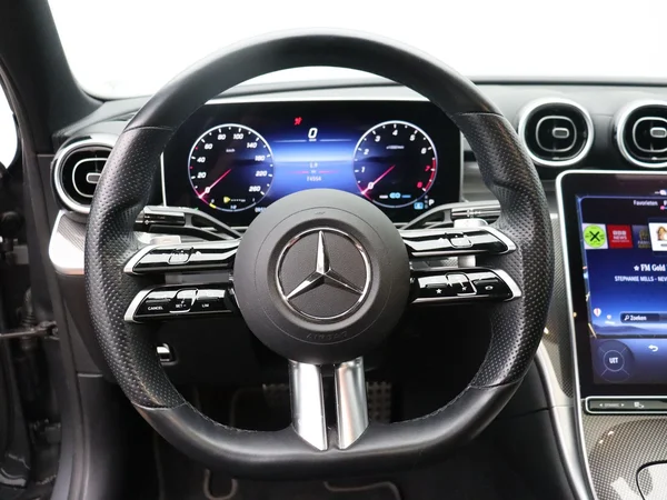 Mercedes-Benz C-Klasse (2022) — foto 3 van 25