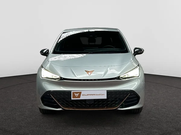 CUPRA Born (2024) — foto 11 van 17