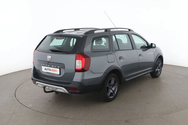 Dacia Logan Mcv (2018) — foto 12 van 16