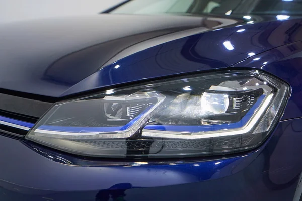 Volkswagen E-Golf (2019) — foto 75 van 75