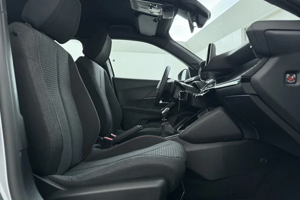 Peugeot 2008 (2025) — foto 17 van 19