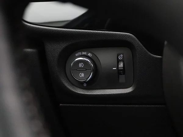 Opel Corsa-e (2022) — foto 18 van 38