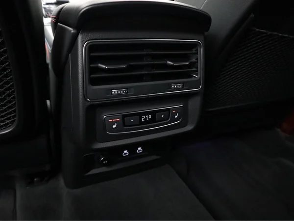 AUDI Q7 e-hybrid (PHEV) (2025) — foto 27 van 28