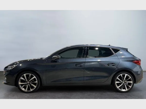 Seat Leon (2023) — foto 27 van 29