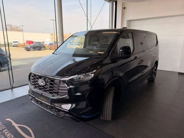 Ford Transit Custom — foto 13 van 19