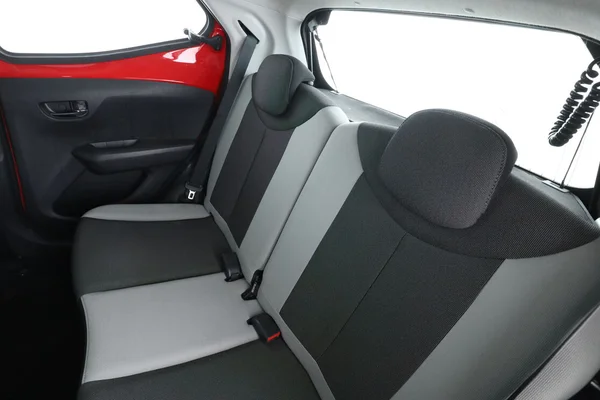 Toyota Aygo (2016) — foto 5 van 16