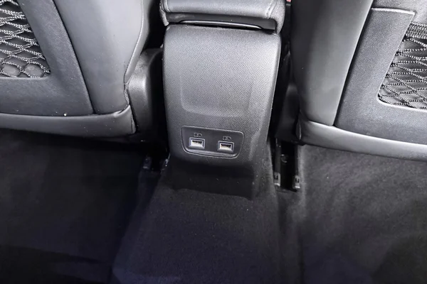Peugeot 2008 (2020) — foto 17 van 37