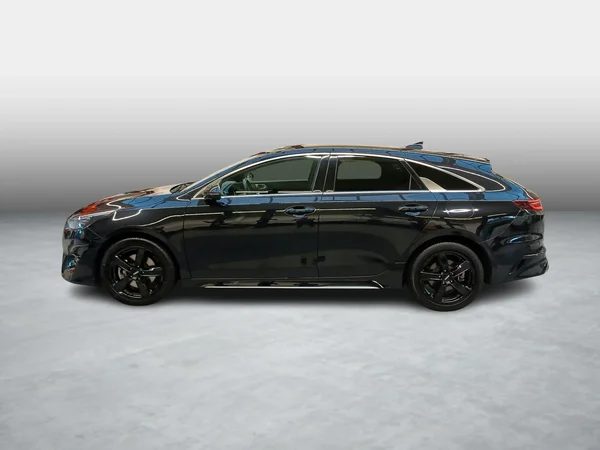 Kia ProCeed (2023) — foto 22 van 26