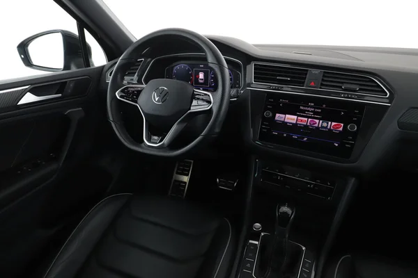 Volkswagen Tiguan (2021) — foto 4 van 16
