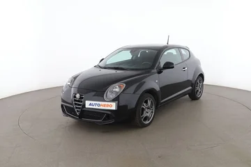 Alfa Romeo 5aa6e138-6831-4fdd-8521-af2761fef118