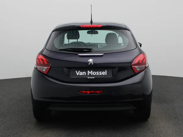 Peugeot 208 (2019) — foto 32 van 36