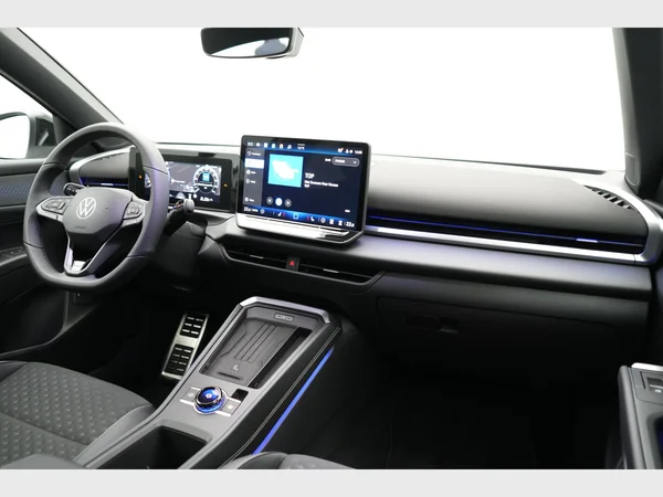VOLKSWAGEN T-Roc (2026) — foto 23 van 34