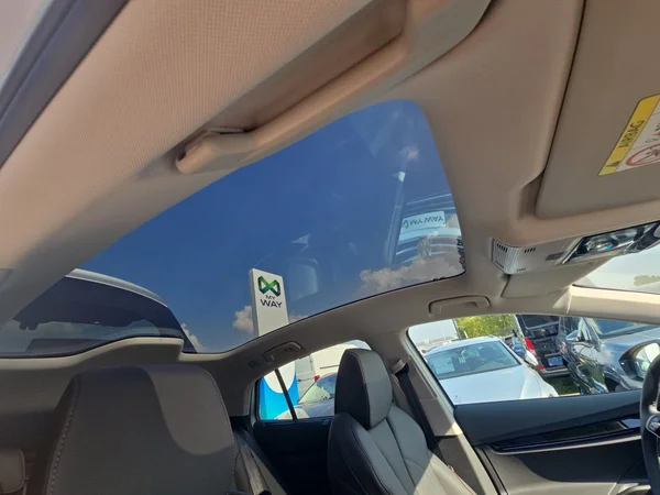 SKODA Enyaq Coupé (2025) — foto 23 van 24