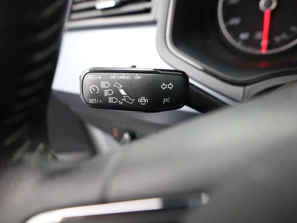 SEAT Arona (2019) — foto 7 van 20