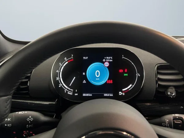 MINI Mini Clubman (F54 LCI) (2022) — foto 6 van 22