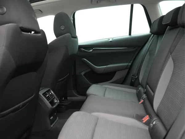 SKODA Octavia Combi (2021) — foto 5 van 41