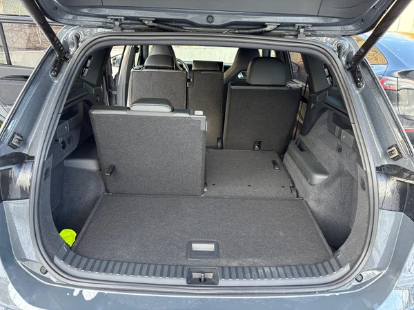 VOLKSWAGEN Tayron (2025) — foto 17 van 17