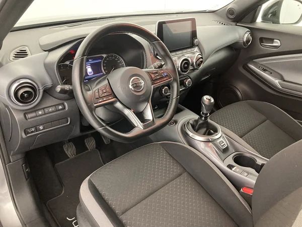 NISSAN Juke (2022) — foto 26 van 27