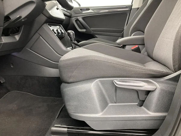 VOLKSWAGEN Tiguan Allspace (2021) — foto 26 van 36