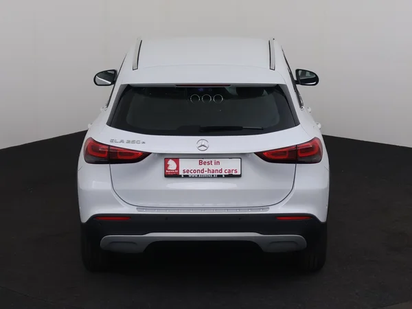 MERCEDES GLA 250 (2022) — foto 29 van 32