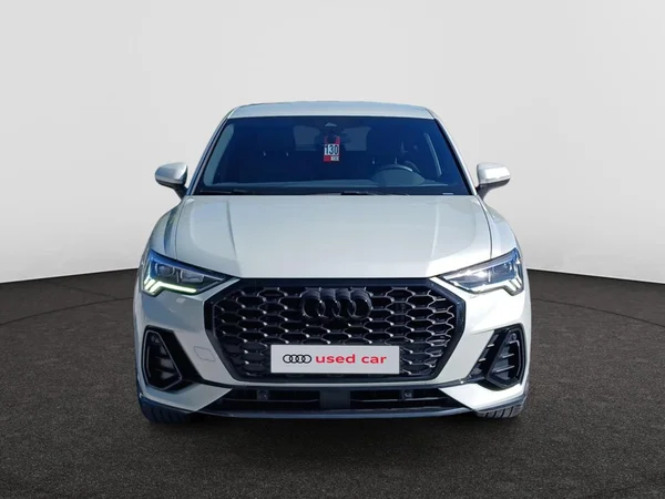 AUDI Q3 Sportback (2024) — foto 14 van 20
