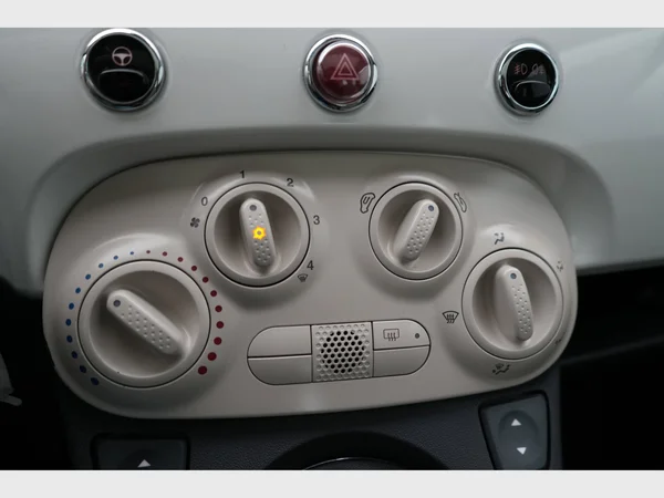 FIAT 500 (2014) — foto 18 van 20