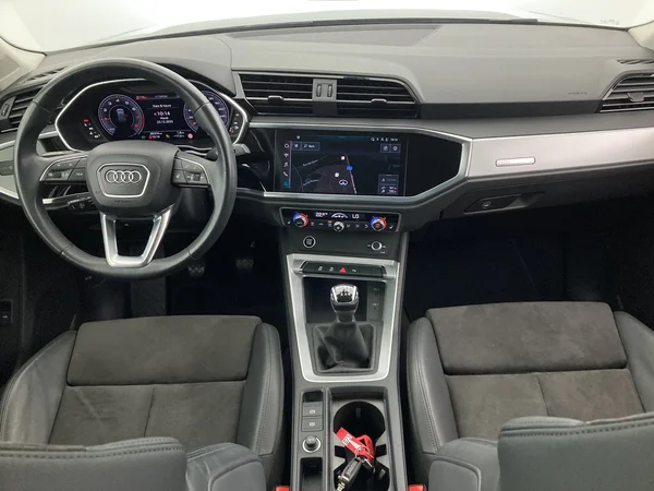 AUDI Q3 (2021) — foto 26 van 36