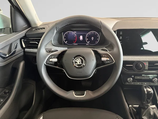SKODA Scala (2025) — foto 7 van 24