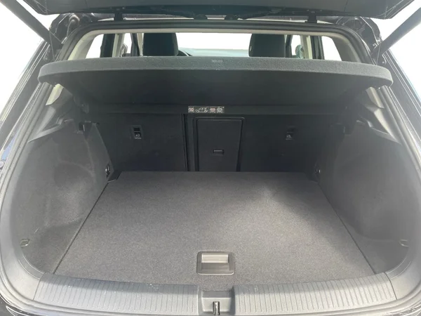 VOLKSWAGEN T-Roc (2021) — foto 9 van 21