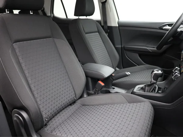 VOLKSWAGEN T-Cross (2024) — foto 12 van 17